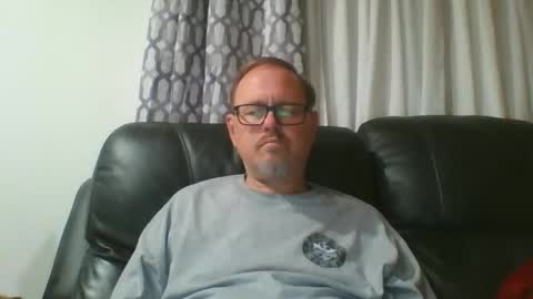 Just  Fred online show from May 1, 6:16 am