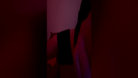 funbutbig online show from June 14, 1:36 am