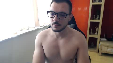 GangstaLover online show from June 25, 5:12 am