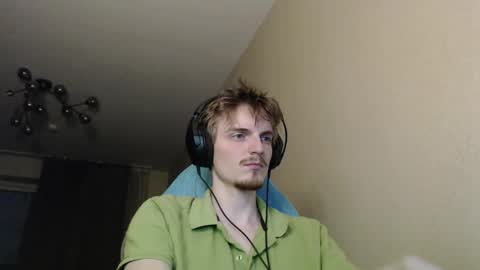 gasturfahe online show from November 8, 8:12 pm