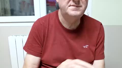 gerardlp131313 online show from May 23, 7:41 pm