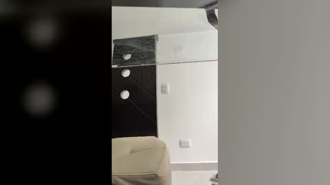 Andres online show from July 15, 3:19 pm