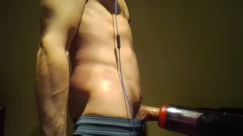 girlscumwithme33 online show from April 7, 12:43 am