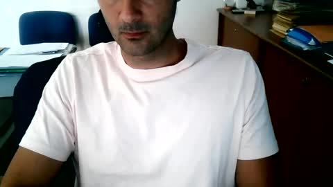 giuseppevai1 online show from July 14, 10:54 am