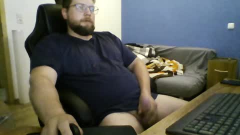 gnik_labinnah online show from July 20, 8:21 pm