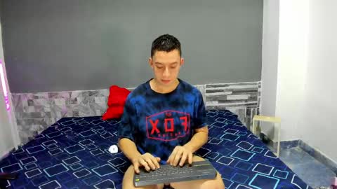grace_davine online show from May 5, 1:07 am