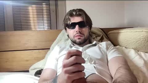 grejto0 online show from February 9, 3:33 am