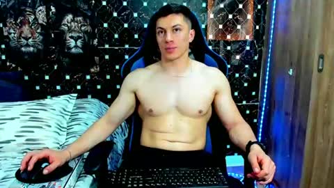 griego01 online show from July 18, 6:02 pm