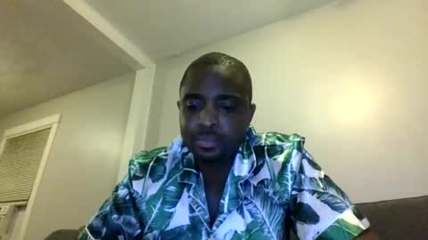 guessssmymiddlename online show from July 3, 2:40 am