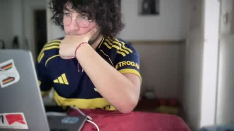 halfblood18 online show from July 17, 2:56 pm