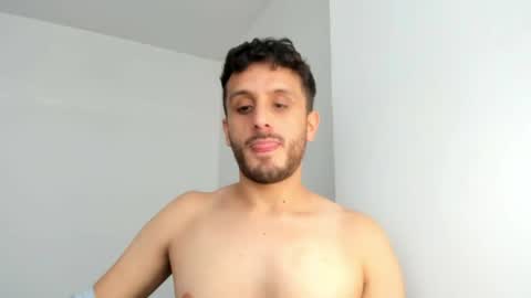 halle_1 online show from June 24, 10:34 pm