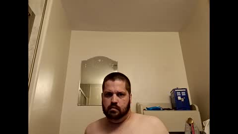 Handsomedaddy198923 online show from May 27, 4:37 pm