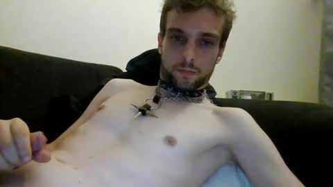 happyfunnyboy79 online show from May 27, 12:29 am