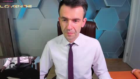 Steve online show from June 1, 3:29 am