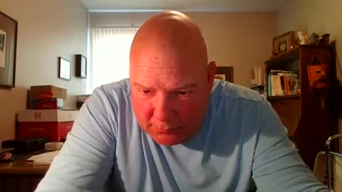 helloforfun111 online show from June 19, 3:39 pm