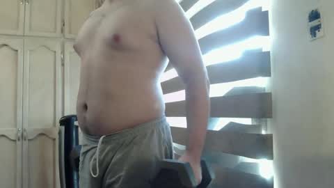 Himbo fox online show from June 11, 9:02 pm