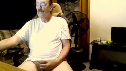 hornymanwi online show from July 29, 12:15 pm