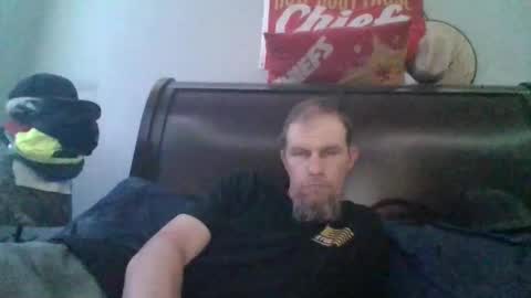hornypierceddad online show from May 10, 11:50 pm