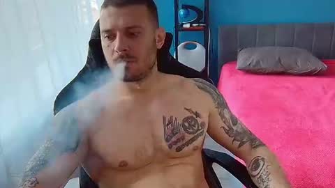 hot_cap_77 online show from July 11, 1:02 pm
