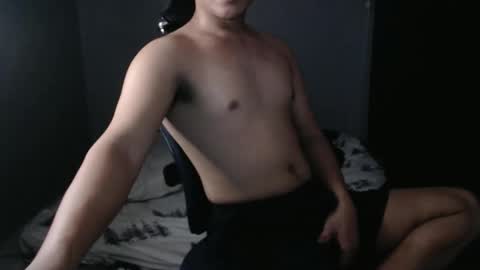hottie_kyle69 online show from May 21, 11:59 am