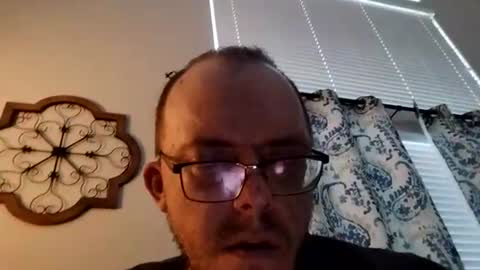 howdy420_ online show from July 25, 12:13 pm