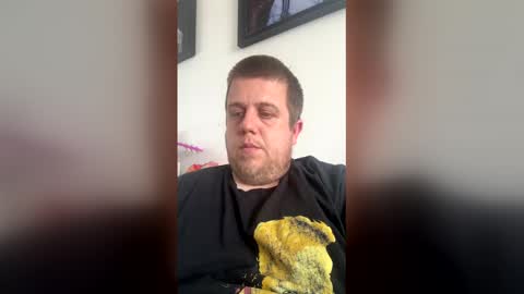 Hugechris online show from May 8, 12:27 pm