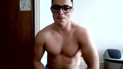 hughjaegg online show from June 11, 3:43 pm