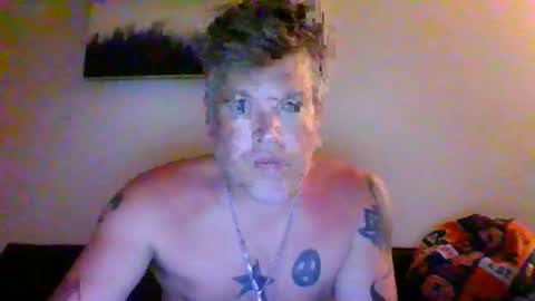 hunginhville2347 online show from May 4, 5:09 am