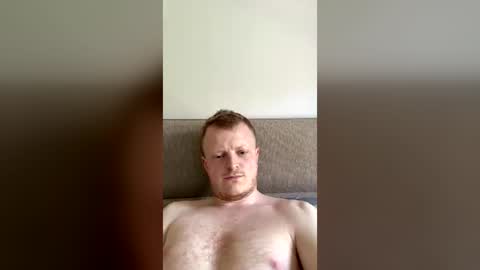 hungjimbo08 online show from June 28, 3:51 pm