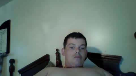 huntdog1221 online show from July 5, 8:05 pm