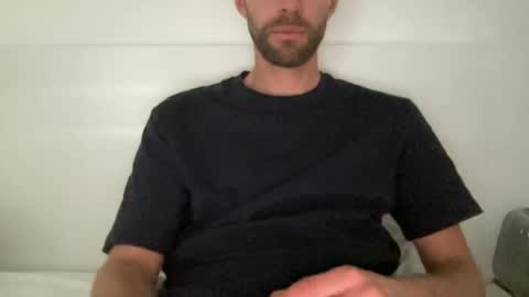 hyrg695 online show from July 3, 5:50 pm