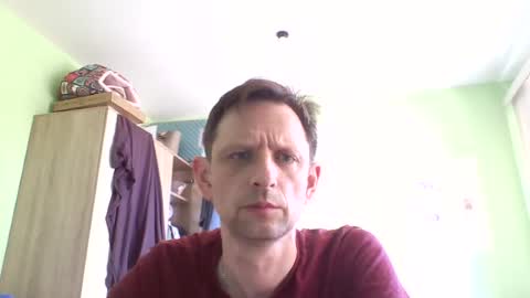 icoar online show from August 4, 8:20 am