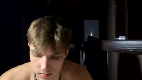 ilyahrr online show from March 5, 8:38 pm