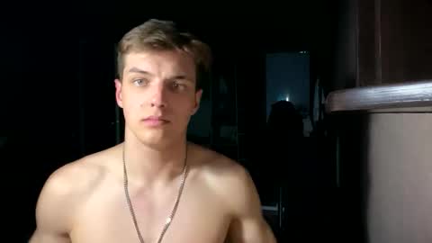 ilyahrr online show from April 6, 10:32 pm