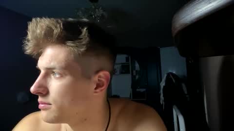 ilyahrr online show from March 22, 8:25 pm