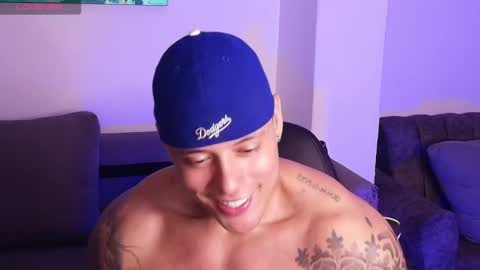 imconor online show from March 11, 11:34 pm