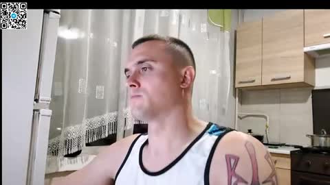 Anton online show from May 14, 9:24 pm