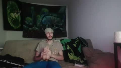 isaiahf24 online show from May 10, 9:32 am