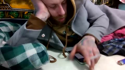 vincentlove online show from January 8, 9:32 am
