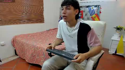 jake_falcon online show from July 16, 11:39 am