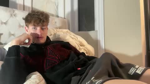 jake_jackson1 online show from April 5, 2:41 am