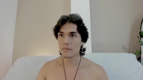 james_morrisonm online show from May 30, 4:51 pm