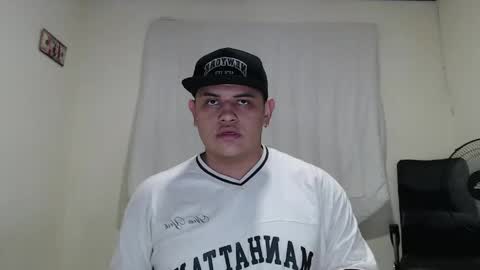 jason_boy_ online show from April 17, 5:10 am