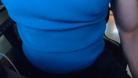 jaxjohnson12 online show from August 8, 2:35 pm