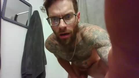 jbreezey9 online show from May 10, 1:23 pm
