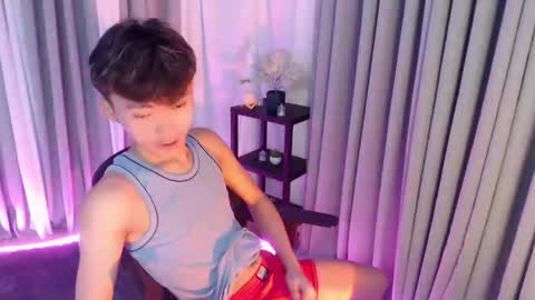 jemart_urnaughtboy online show from May 20, 2:23 pm