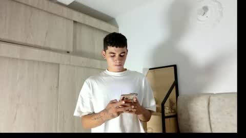 jenfrysuarez online show from June 15, 11:51 pm