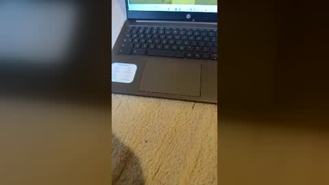 jgualtero22 online show from June 30, 1:39 am