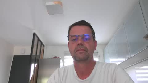 jhmec44000 online show from June 12, 3:10 pm