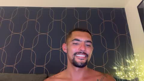 Jayson D online show from August 5, 1:10 am